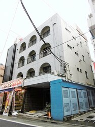 平原マンションの物件外観写真